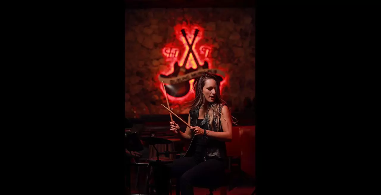Honky Tonk Andrea Santoyo