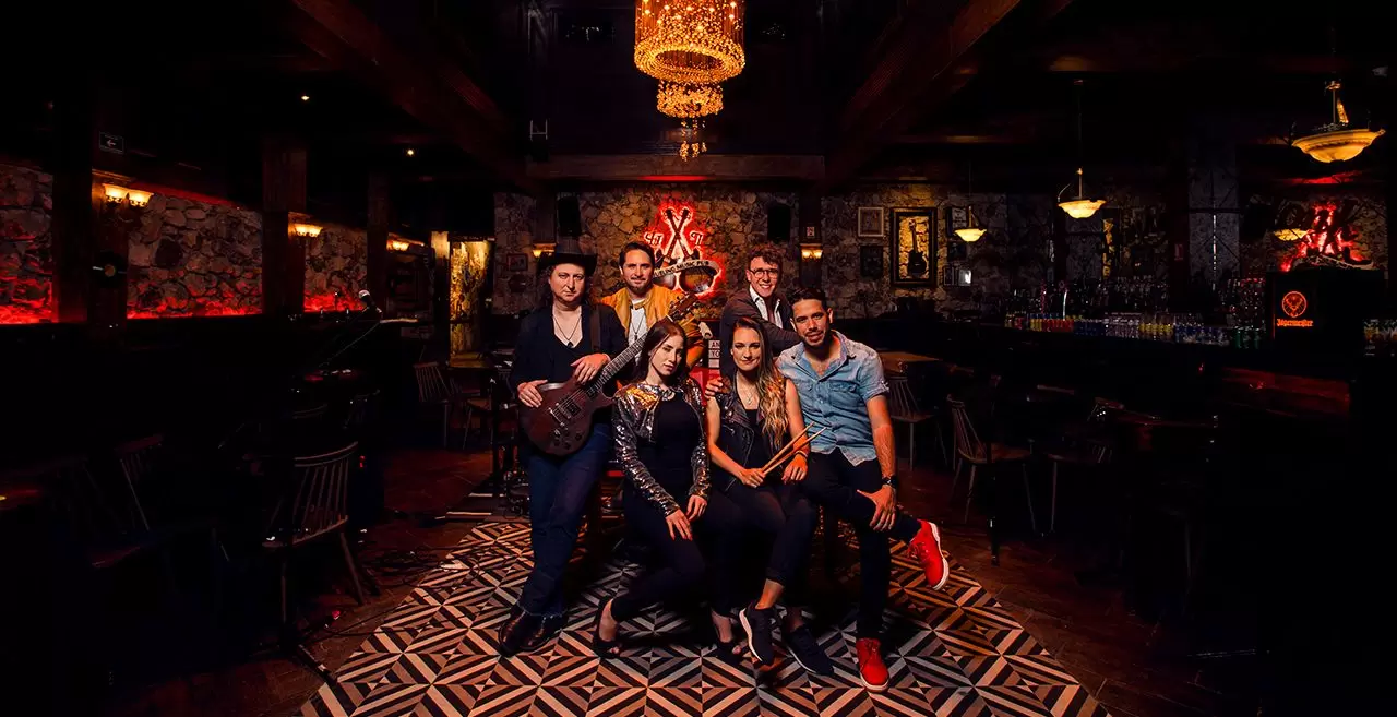 Honky Tonk Band